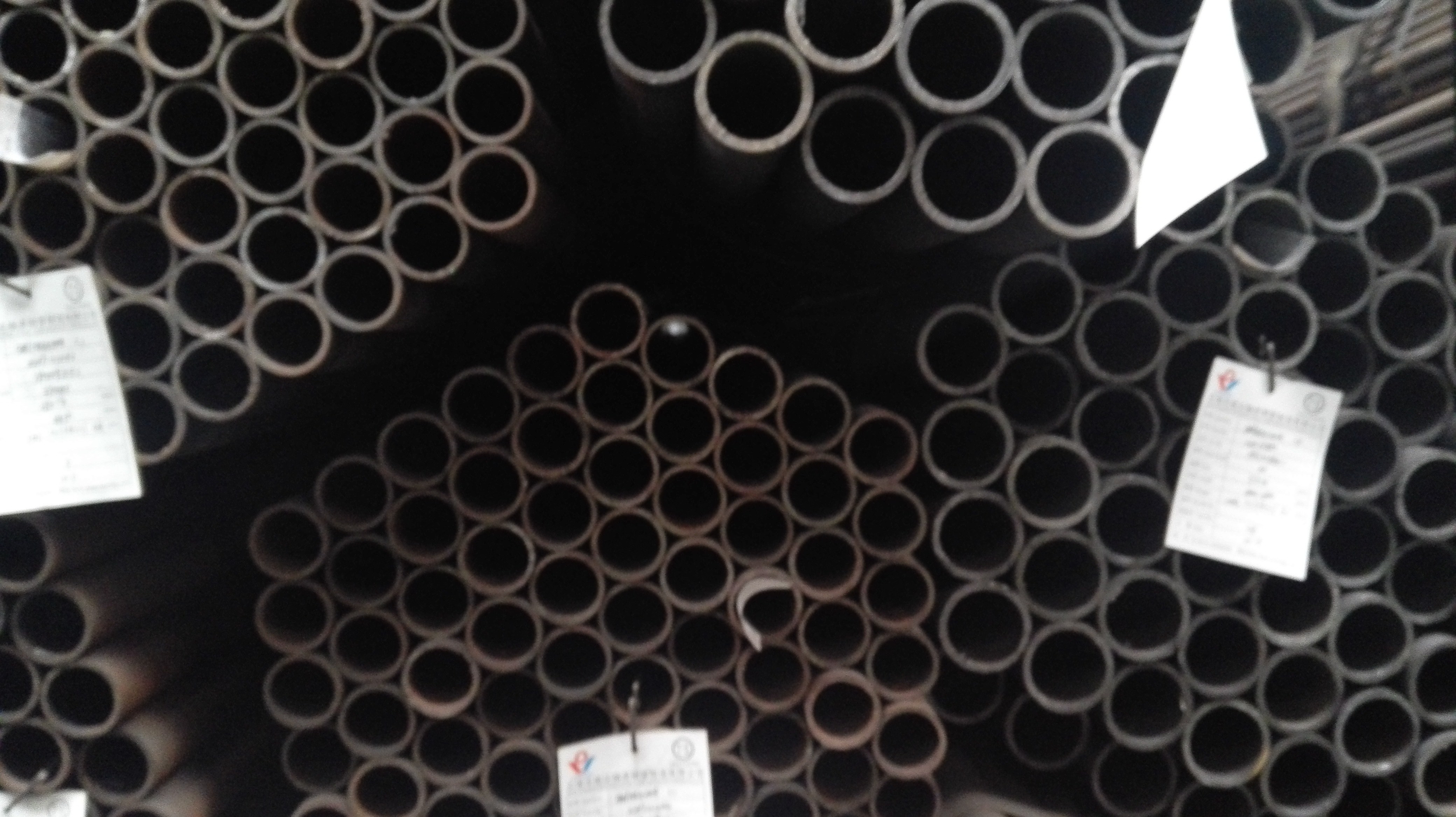 ERW Q195 Q235B Black Welded Round Steel Pipe for Furniture Pipe Carbon Mild Steel Pipes