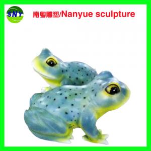 Wholesale special attraction large frog sculptures statues of fiberglass nature painting as landscape from china suppliers
