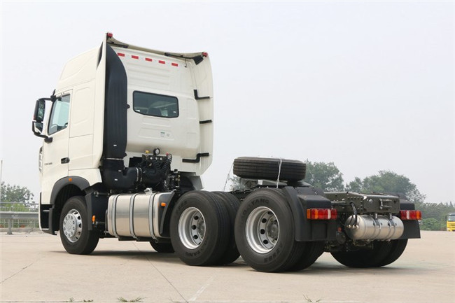 Manual T7H 430HP 6X4 Tipper Dump Truck Ten Wheels Engine Capacity 8L