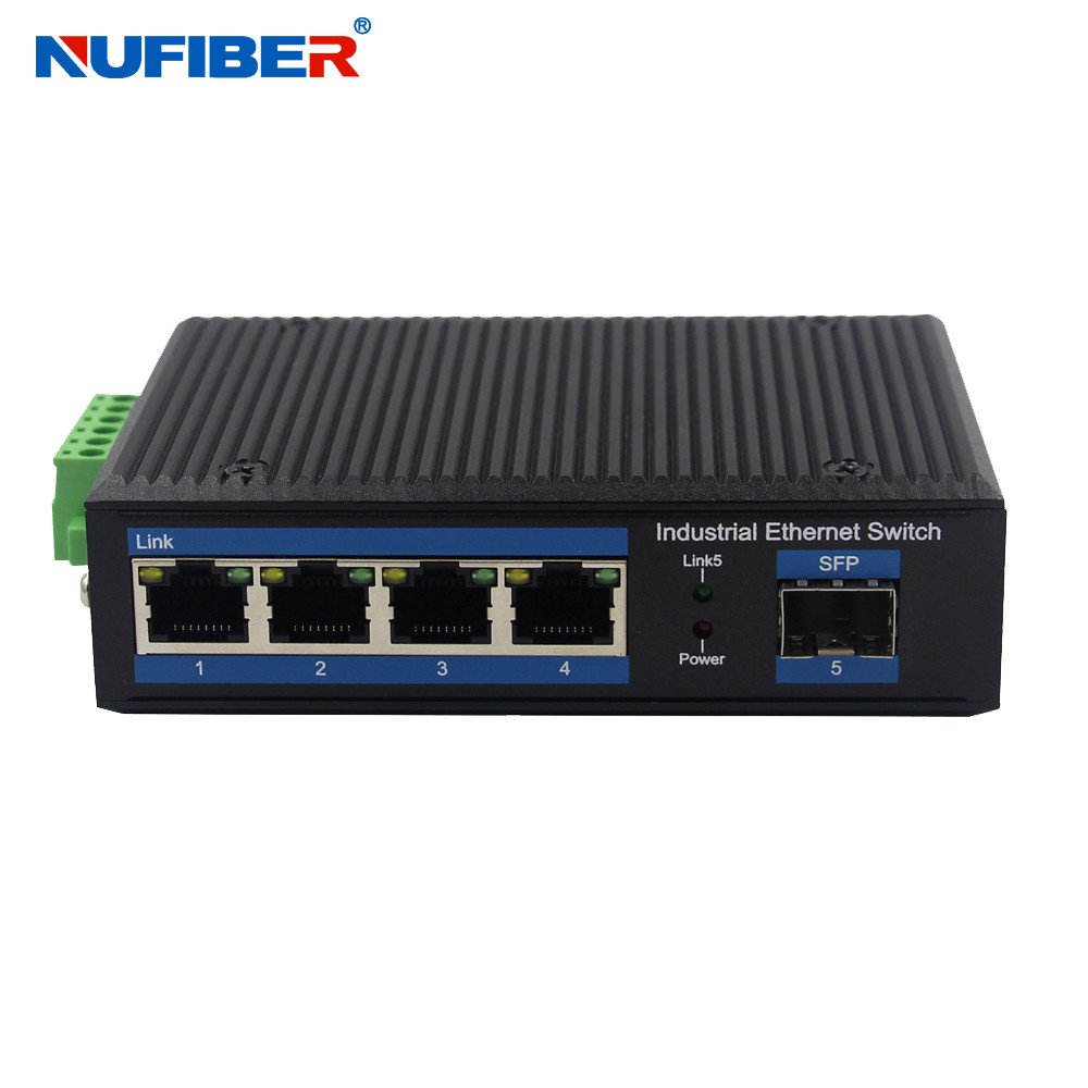 4x10 / 100 / 1000M POE Media Converter POE Port to SFP Slot Gigabit 48V