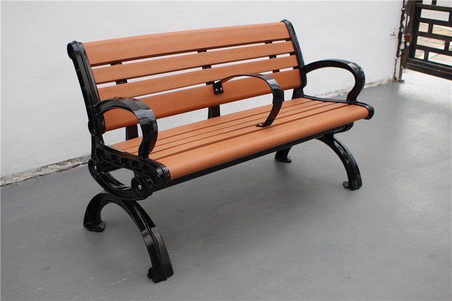 Traditional Rustic Garden Outdoor Wooden Bench With Recycle Composite Material