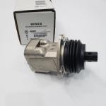SK485-8 Excavator Pilot Valve , Pilot Control Valve YN30V00111F1 YN30V0006932