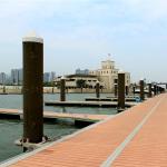 Customizable Durable Floating Dock With Aluminum Alloy Construction Yacht Boat