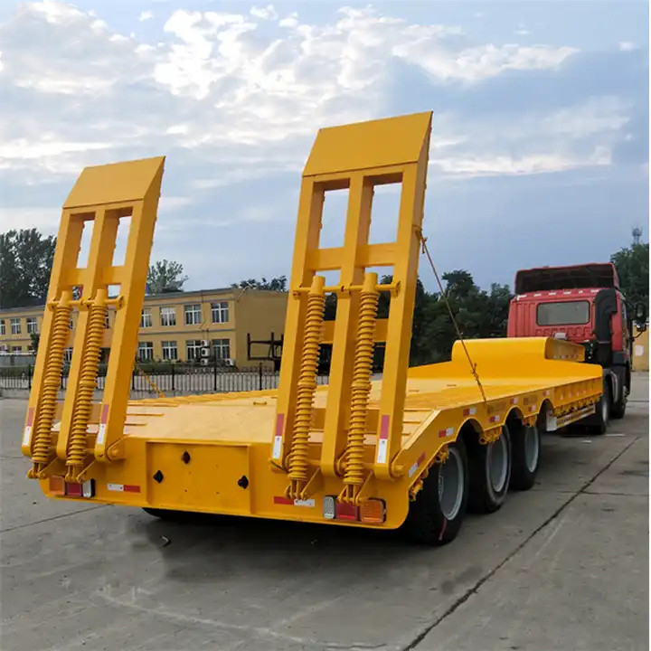 High Quality Lowbed Trailer Transport Heavy Machine Low Bed Truck Semi Trailer With Mechanical Ladder