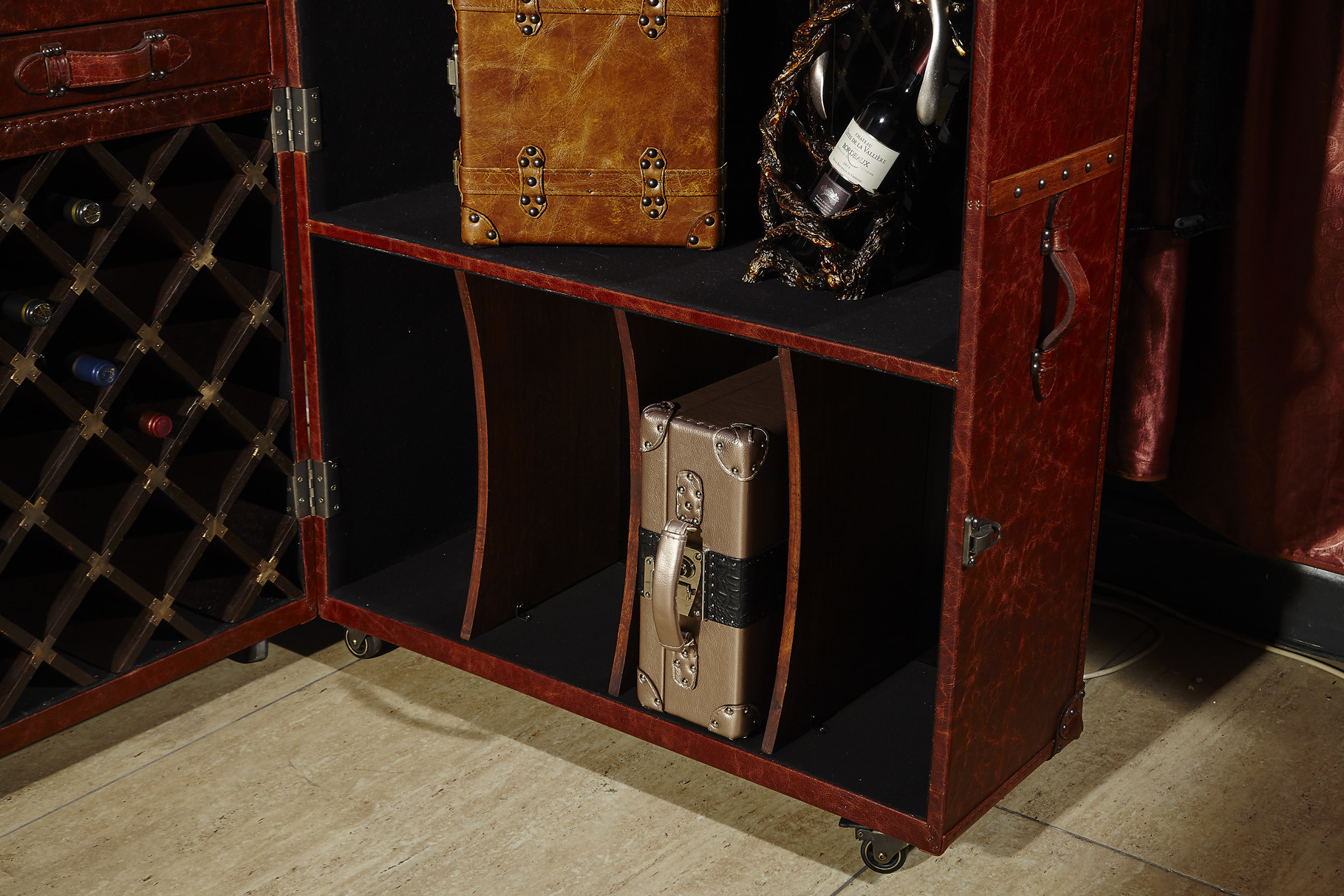 Foldable Red Wine Storage Cabinet Reddish Brown Luxury Top Grain Leather