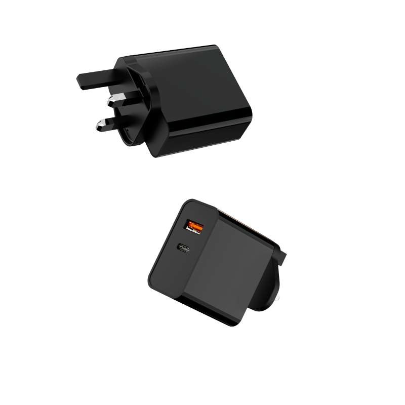Plastic Fast Charging Wall Charger Adapter Block 35W Customized
