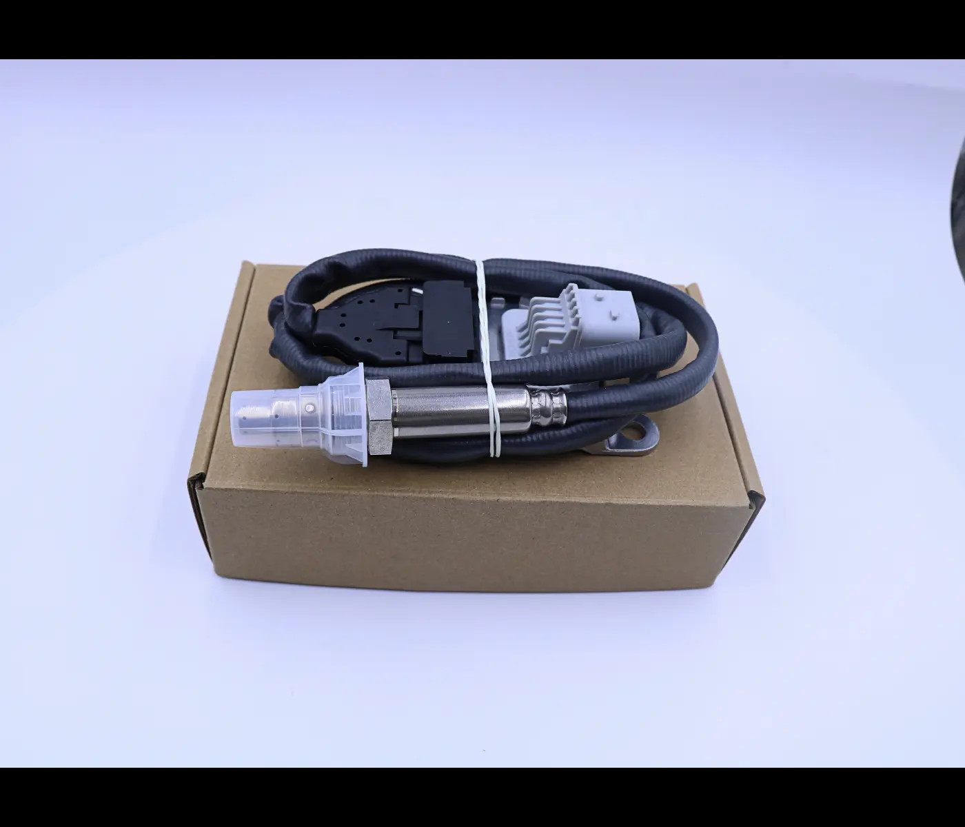 Nitrogen Oxide Nox Sensor 23498537 23193441 322380000 For VOLVO FL FE B5LH B8R