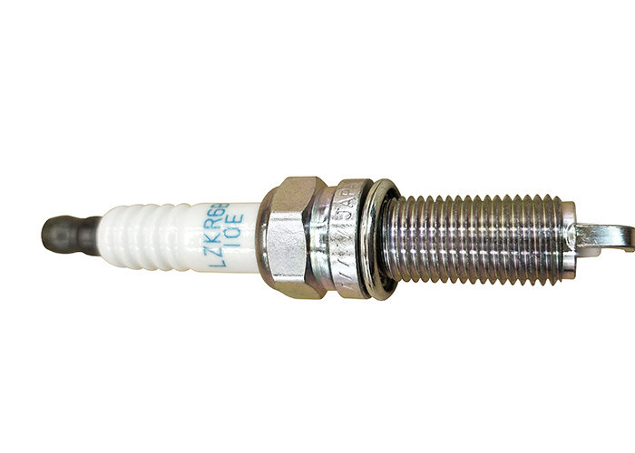 18855-10060 LZKR6B-10E Car Spark Plug For 2010 2011 Kia Soul 1.6L Hyundai I20 I30