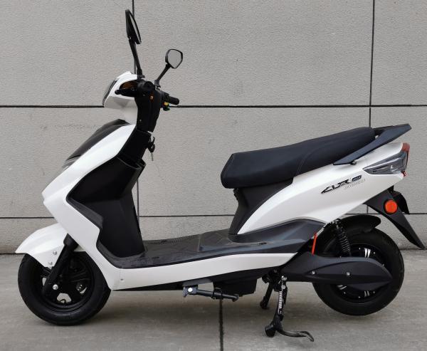 On sale Fashional electric moped scooter hot-selling in EU with OEM specificatio