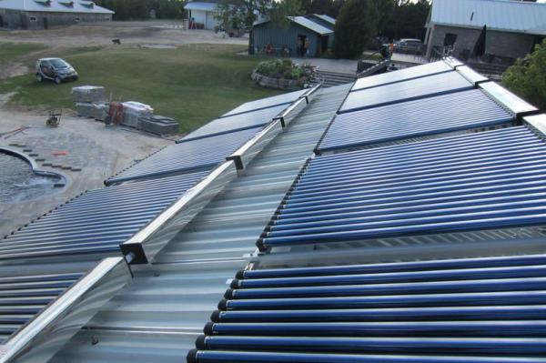 Quality Heat Pipe Pressurized Solar Collector Solar Water Heater for sale