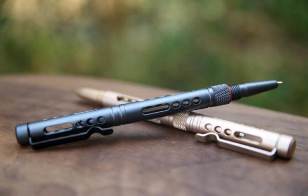 Women Self Defense tactical metal ball pen for breaking glass and writing on