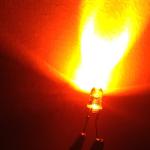 Traffic Light Series Super Bright Yellow Color 5mm LED Diode 595nm 11000mcd