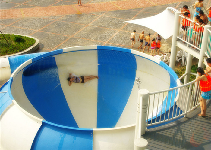 Indoor Tsunami Water Play Equipment For Children Over 10 Years Old