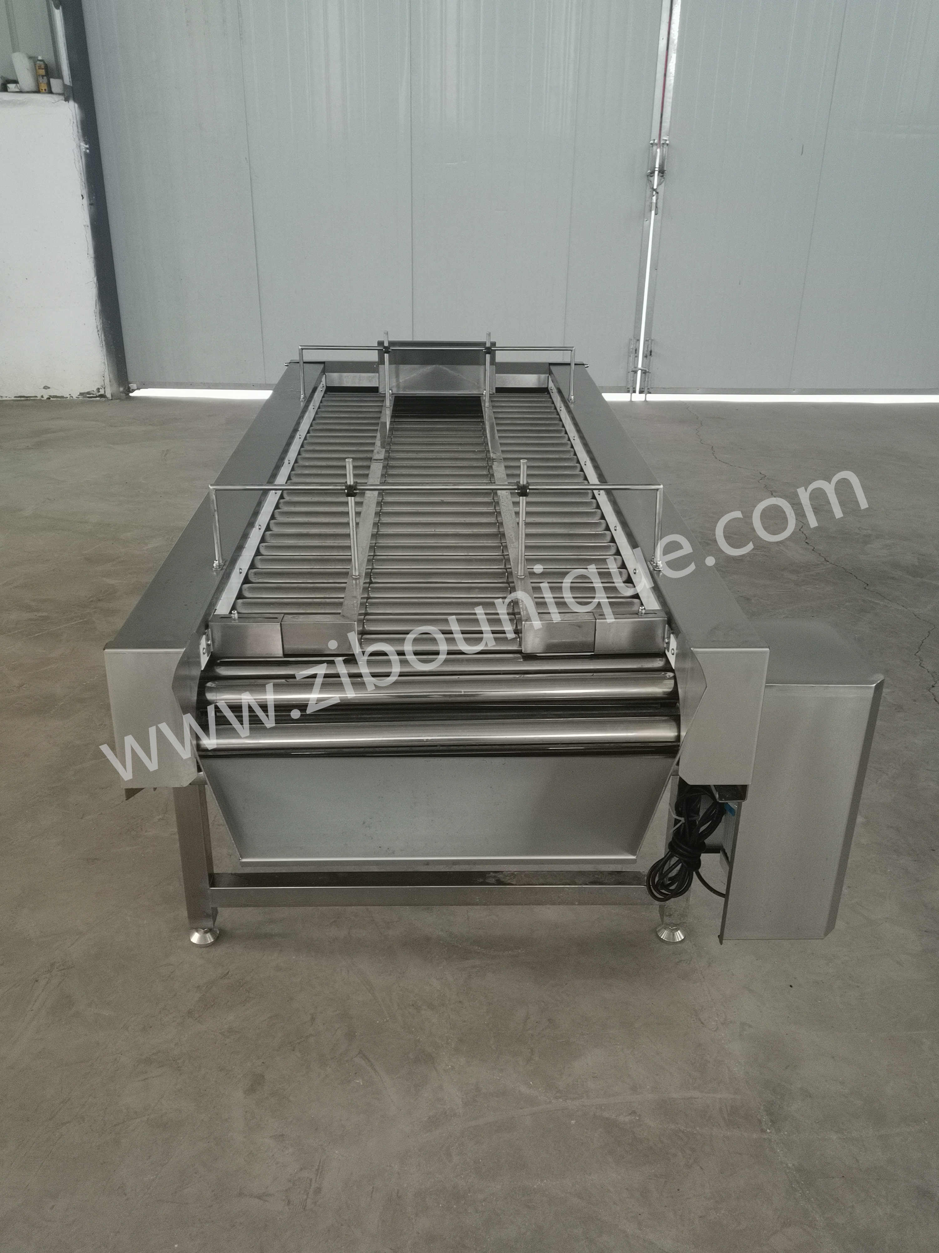 Speed Adjustable Heavy Duty Vegetable Selecting Conveyor for Potato Inspection Needs