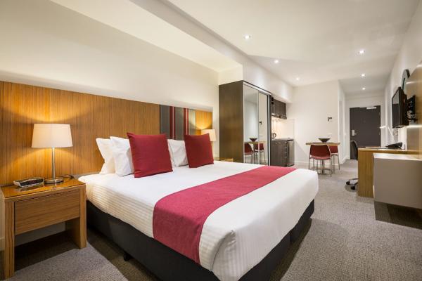 Hotel rooms furniture by laminate headboard bed with Nightstand and Living room