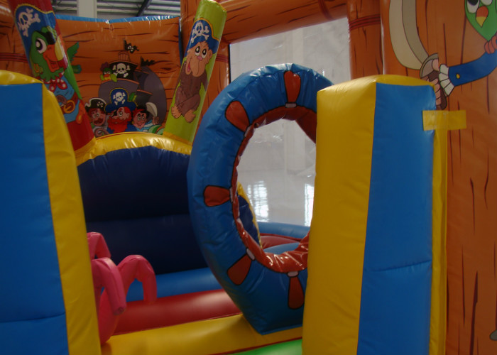 Double Stitching Pirate Ship Bounce House 5 X 5 X 4m , Professional Small Jump House