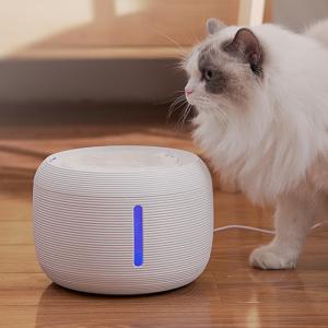 Wholesale 1.5W Smart Cat Drinking Fountain Plug And Play With Activated Carbon Ion Filter from china suppliers