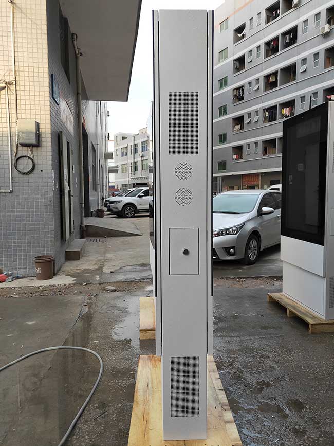 55 Inch Outdoor LCD Sign Board HD Display Android / Windows Totem Advertisement Digital Signage Kiosk