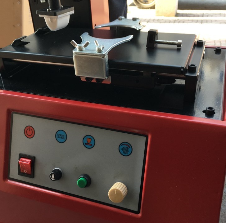 Desktop Ink Pad Date Code Printer For Bottle Metal Carton Box TDY-300