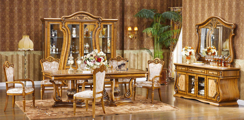 Wooden Carved Flower 6 Seater Dining Table And Chairs ISO14001 European Antique