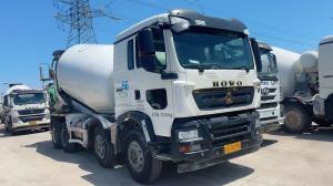 Wholesale Howo 8x4 Used Ready Mix Trucks ZZ5317 Used Volumetric Concrete Mixer from china suppliers