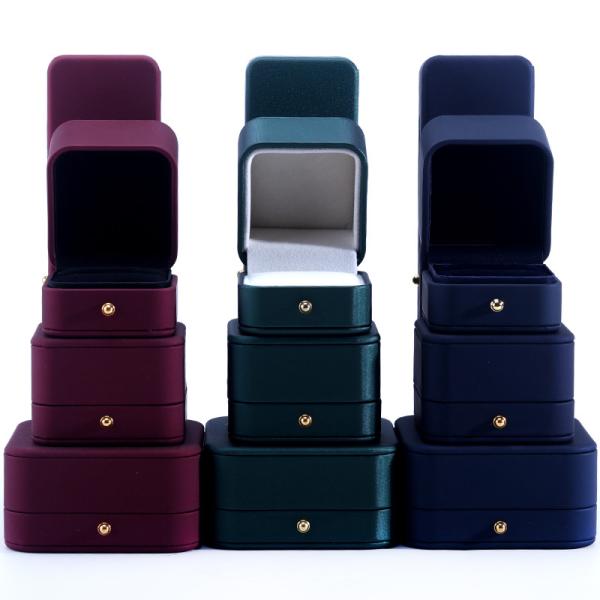 Custom Logo Jewelry Package Hanhong PU Leather Box for Necklace Bracelet