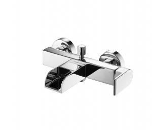Wholesale Bath Tap Waterfall Tap Bathtub Mixer Tap Brass Shower Mixer Tap Chrome LED from china suppliers