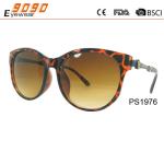 Men and women's retro temperament fashionable sunglasses ,UV 400 Protection Lens