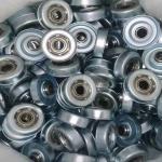Small Flanged Stamped Ball Conveyor Roller Bearings 6001 ZZ