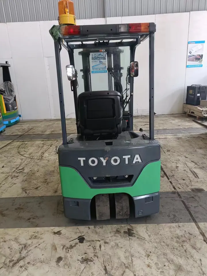 1.5 Ton Electric Forklift FD15 with 3000kg Loading Capacity and 2 Stage/3 Stage Mast