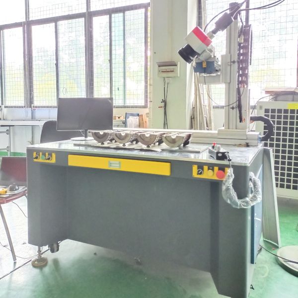 Wholesale 2KW Fiber Laser Welding Machine with CCD Vision System from china suppliers