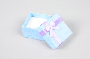 Wholesale Small Size Glossy Gift Box Recycled Material Crack Resistance OEM Color from china suppliers