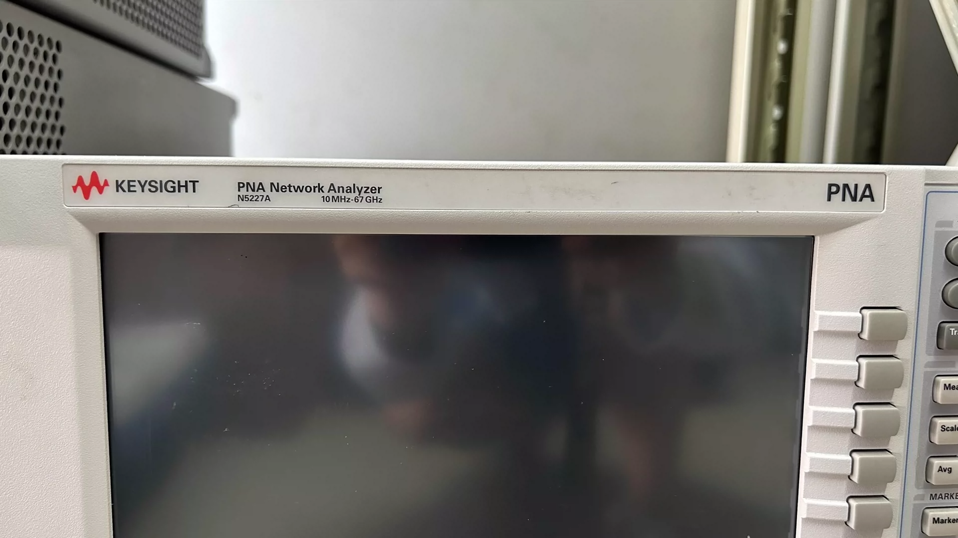 Agilent Keysight N5227A 67 GHz High Dynamic Range PNA Network Analyzer Vector Network Analyzer VNA