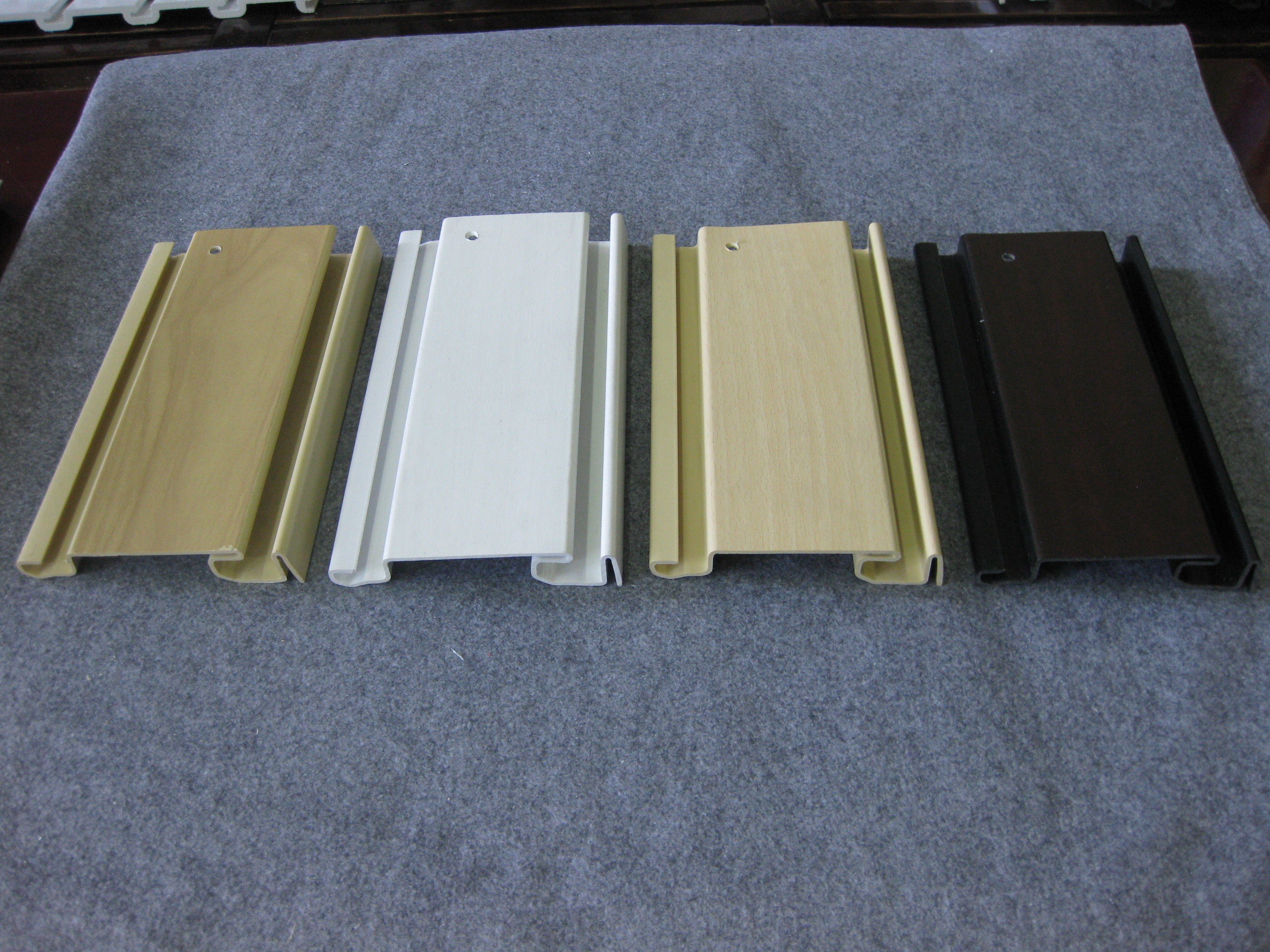 Mdf Slotted Plywood Slat Wall Panel Extruding Laminated