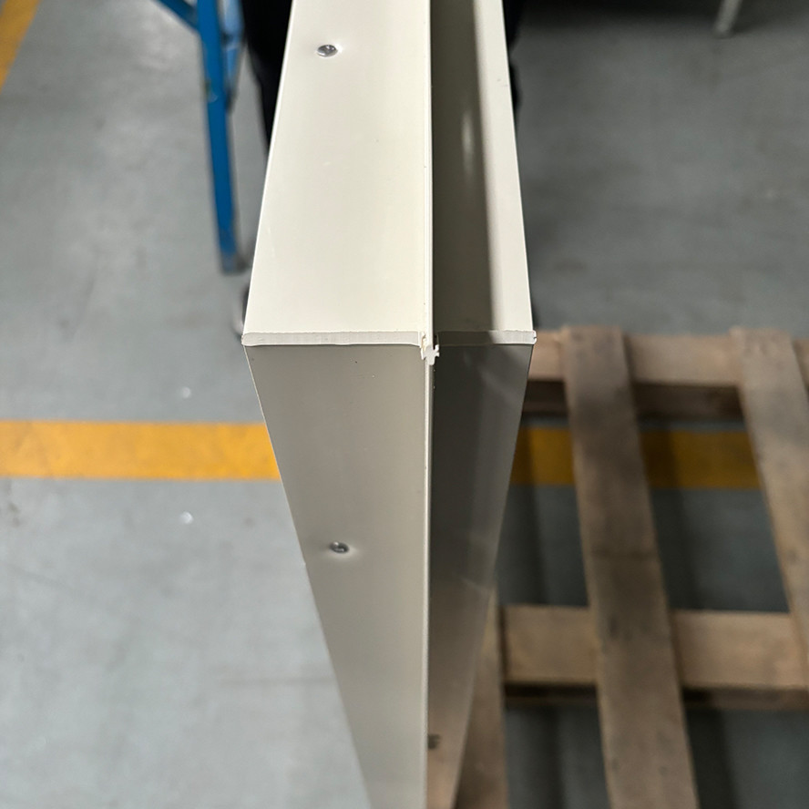 Laminated Glass 3mm Thickness UPVC Single Hung Window Windproof and Easy to Clean