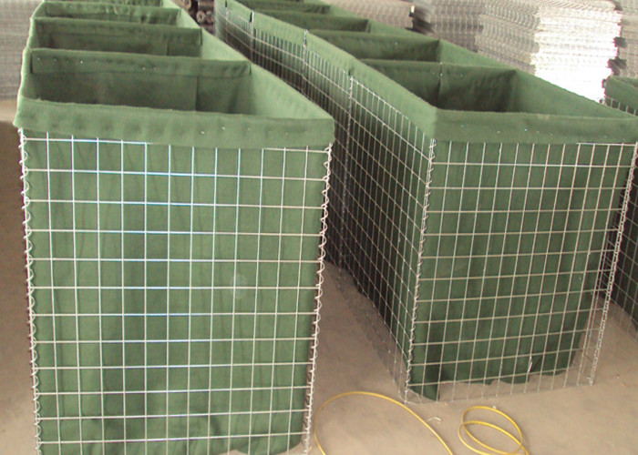 Mil 3 Welded Mesh Defensive Barrier Square Hole With Nonwoven Polypropylene Geotextile