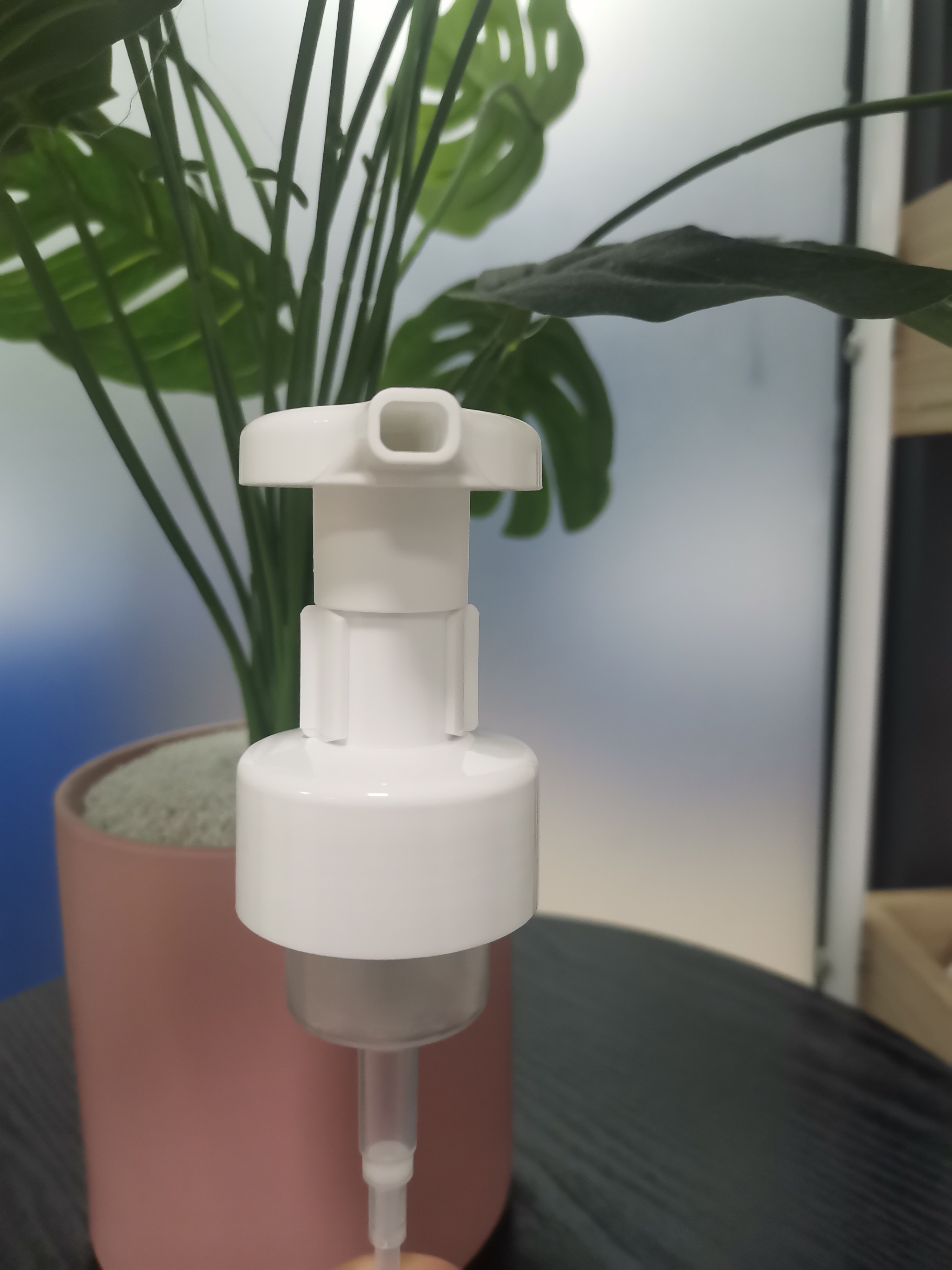 43/410 Plastic Foam Bottle Pump with Plastic Pump Head