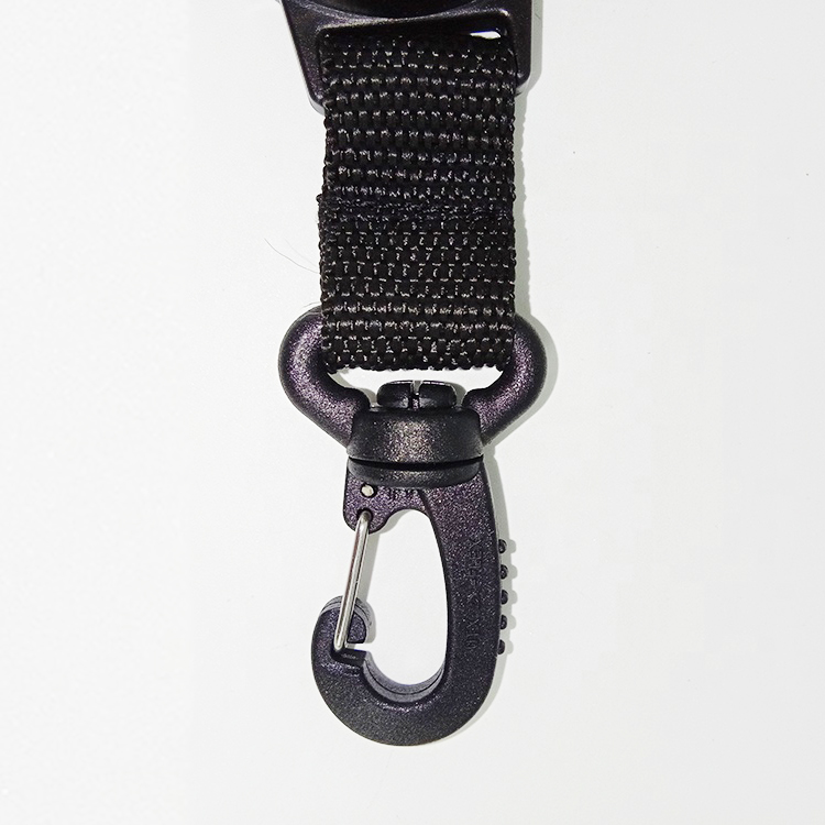 Plastic Scuba Diving Accessories , Swivel Clip Retractable Holder Easy Use