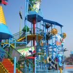 Fiberglass Aqua Playground Equipment Big Water House For Family Fun Custom