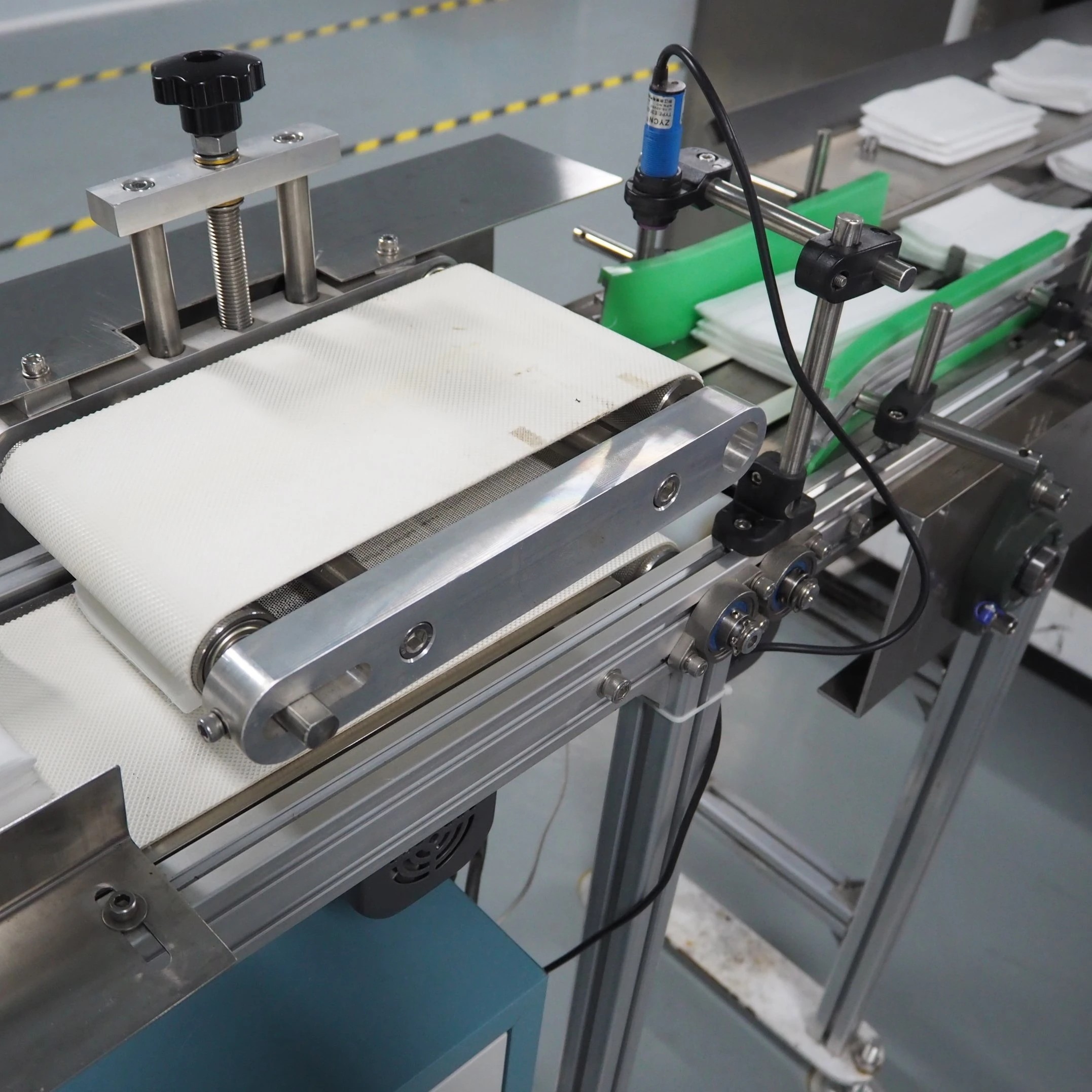 High Speed Wet Wipe Making Machine Fully Automatic 10-30 Pcs/Pack