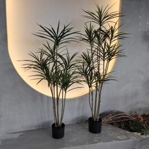 China 130-150cm Plastic Artificial Yucca Tree For Outdoor Decoration on sale