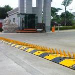 Heavy Duty Q234 Steel Road Spike Barrier Hydraulic Tyre Killer