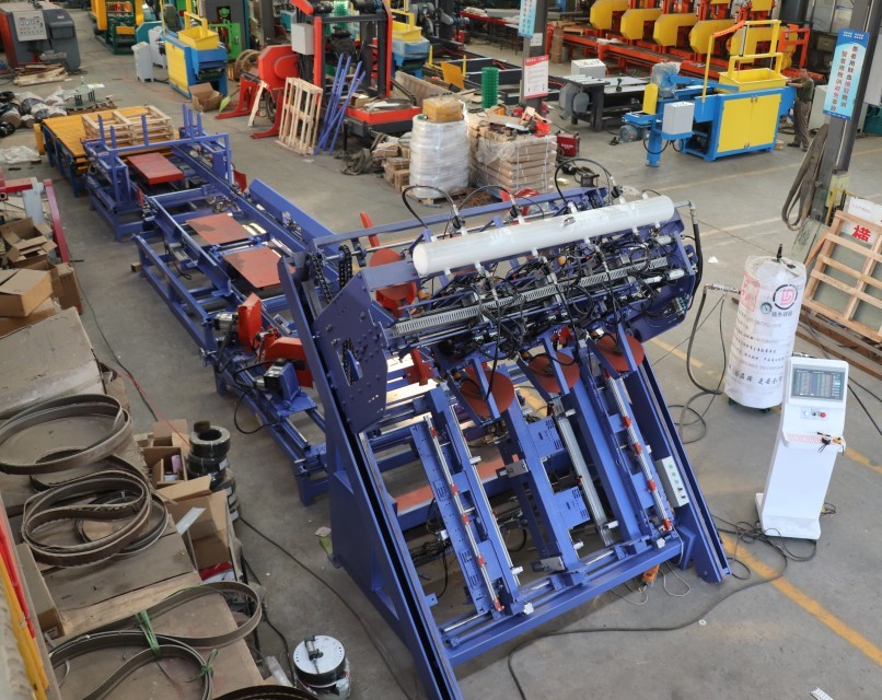 Factory Price Automatic Wood Pallet Block Saw Cutting Machine / Wood Block Cutter