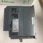 SCHNEIDER ATV320U30N4C Inverter 3HP 50 / 60HZ 380 - 500V 3KW NEW