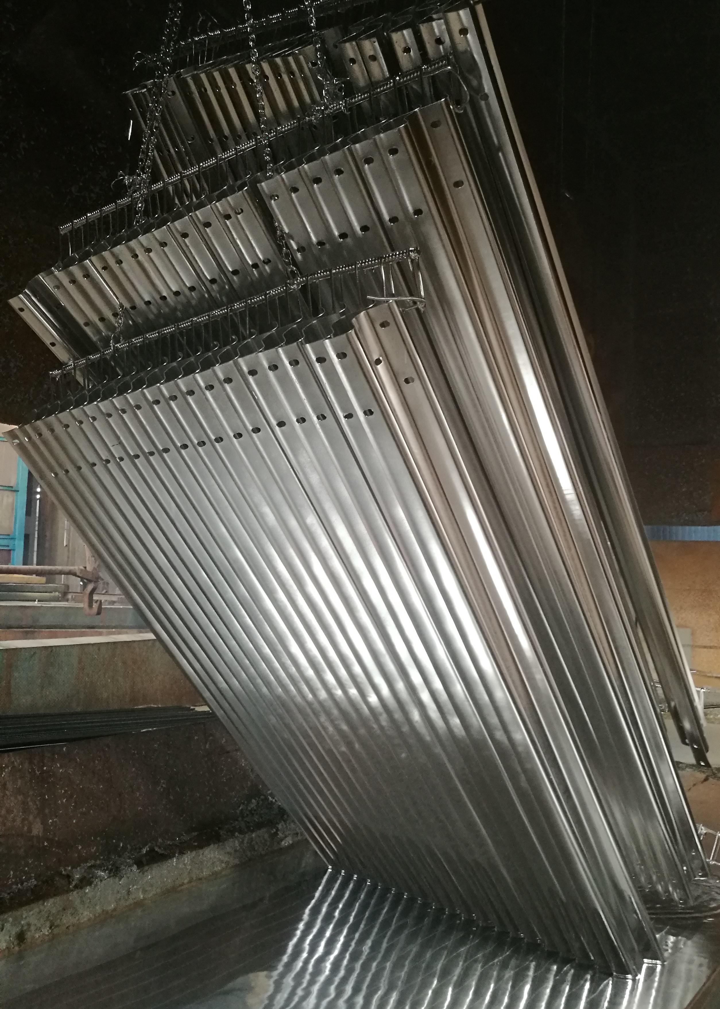 W Type Cold Rolled Steel Profiles Good Performance For Highway Guardrail