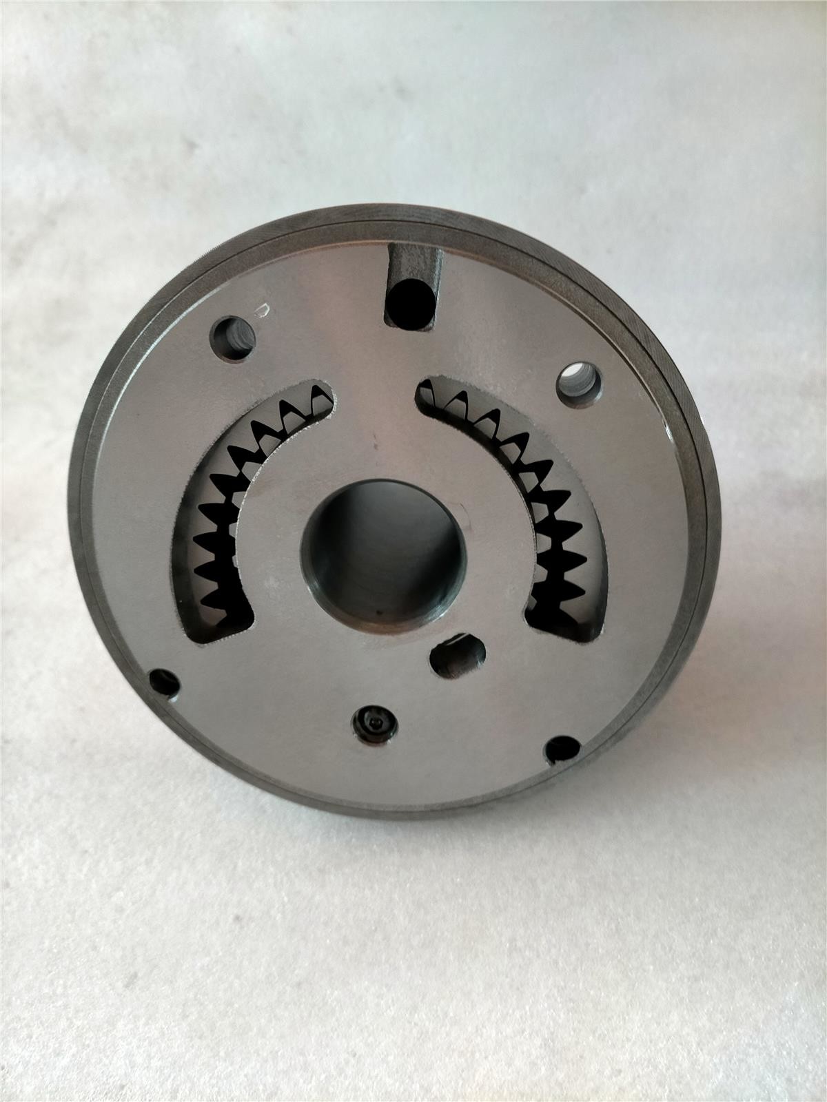 Excavator Spare Part 1217385 121-7385 OIL PUMP ASSY for CAT 428C 416C 416D