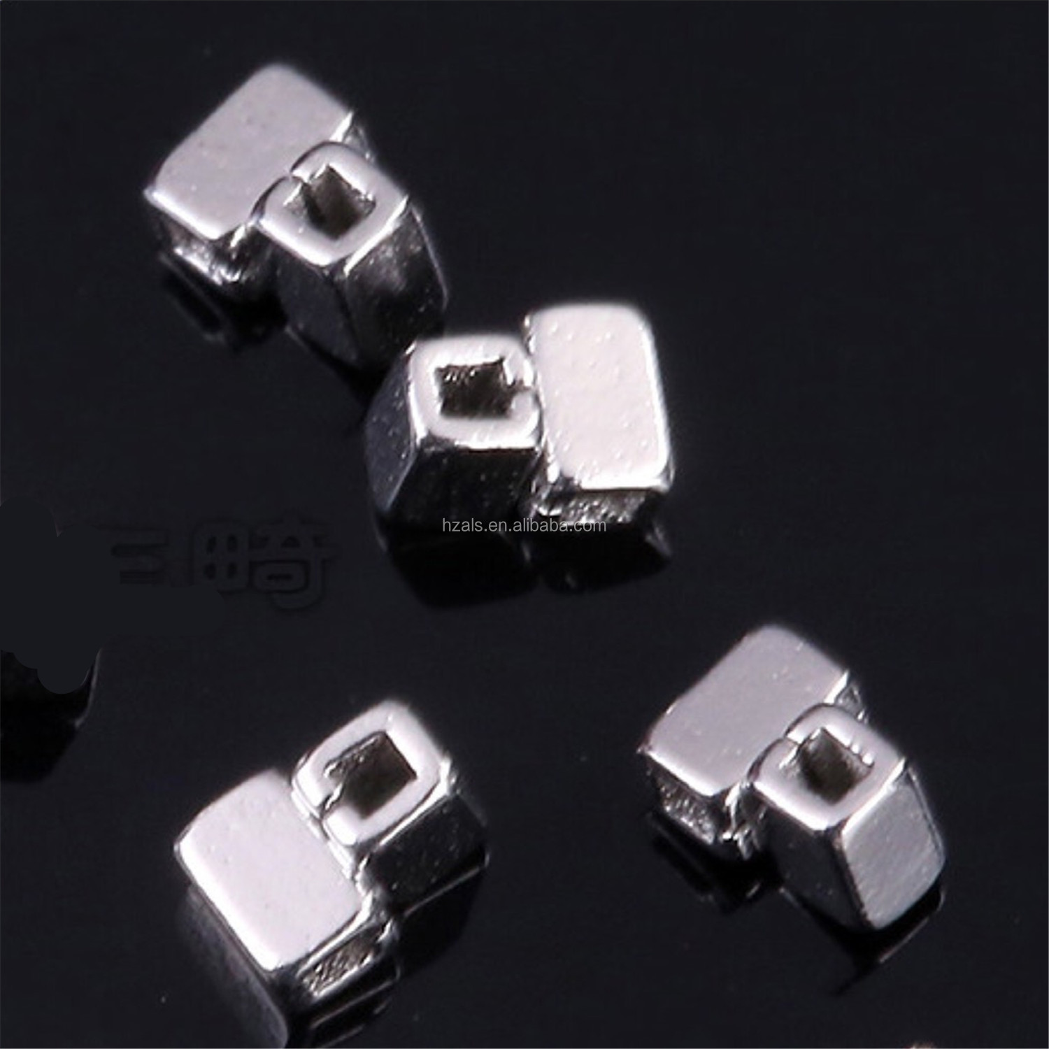 MFDS Safety Standard 10pcs/pk Dental Stainless Steel Orthodontic Bondable Double Hooks Lingual Buttons with Long Arm