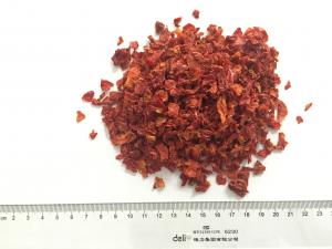 China New Crop Air Dried Tomatoes Flakes 9x9mm Size With 7% Moisture on sale