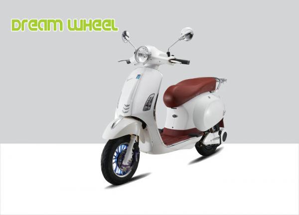 Quality 10 Inch Two Wheeled Pedal Assisted Scooter 60V 1000W Vespa Style Throttle for sale