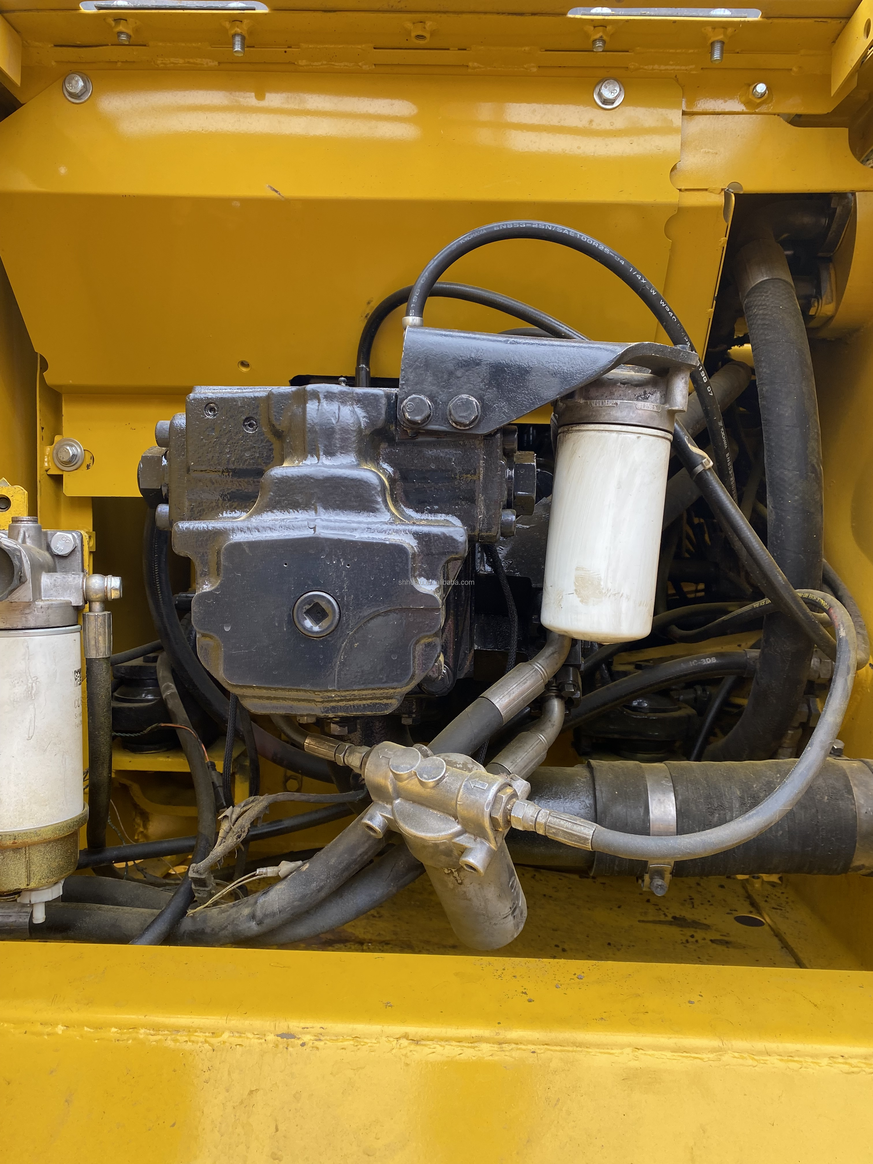 used excavator huge digging power Komatsu pc 220-8/second hand used excavator komatsu pc220-8 on sale